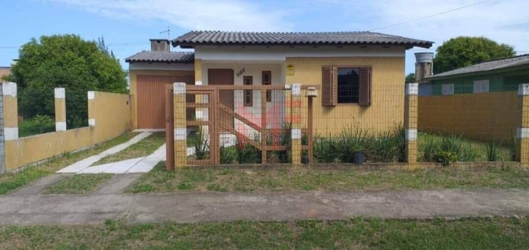 Casa com 2 Quartos à Venda, em Capão Novo - Capão da Canoa