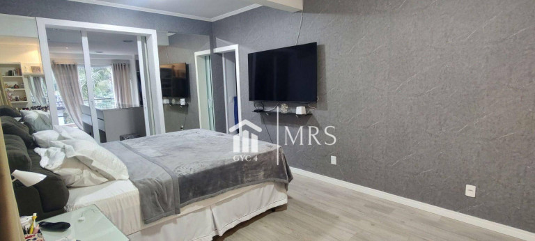 Imagem Imóvel com 5 Quartos à Venda, 630 m² em Caraguatá - Mairiporã Imagem Imóvel com 5 Quartos à Venda, 630 m² em Caraguatá - Mairiporã