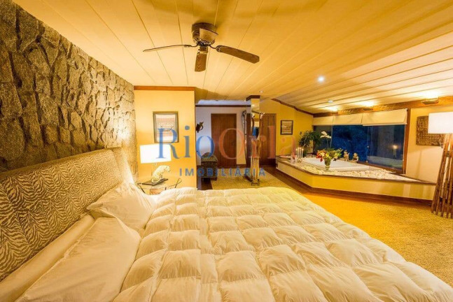Imagem Casa com 5 Quartos à Venda, 1.200 m² em Armacao Dos Buzios - Búzios