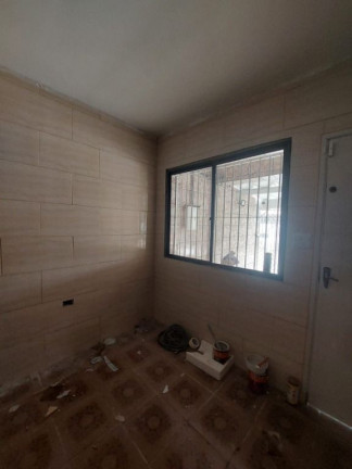 Imagem Casa com 2 Quartos à Venda ou Locação, 210 m² em Jardim Estela - Poá