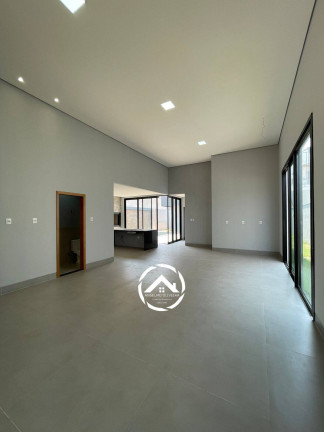 Imagem Casa com 3 Quartos à Venda, 380 m² em Petrópolis - Várzea Grande Imagem Casa com 3 Quartos à Venda, 380 m² em Petrópolis - Várzea Grande