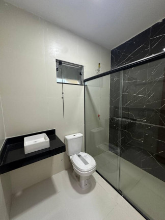 Imagem Casa com 3 Quartos à Venda, 180 m² em Santa Cruz - Cuiabá Imagem Casa com 3 Quartos à Venda, 180 m² em Santa Cruz - Cuiabá