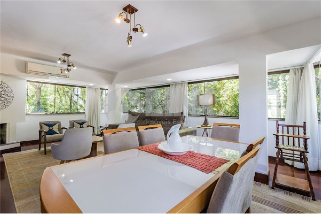 Imagem Apartamento com 3 Quartos à Venda, 258 m² em Mont Serrat - Porto Alegre