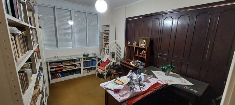 Imagem Apartamento com 4 Quartos à Venda, 228 m² em Gonzaga - Santos