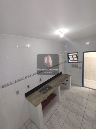 Imagem Imóvel com 2 Quartos à Venda, 100 m² em Cabo Frio Imagem Imóvel com 2 Quartos à Venda, 100 m² em Cabo Frio
