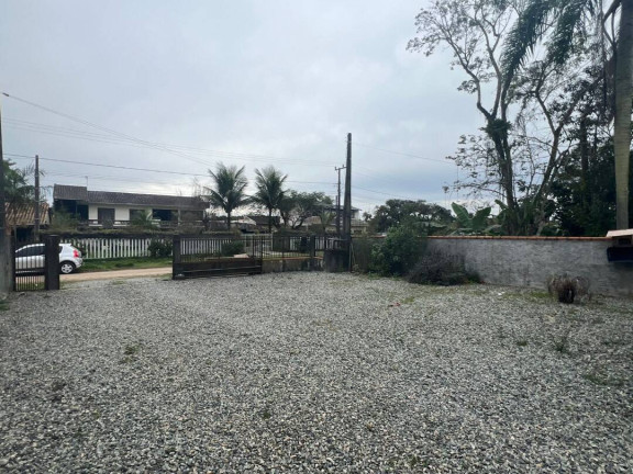 Imagem Casa com 2 Quartos à Venda, 75 m² em Costeira - Balneário Barra Do Sul Imagem Casa com 2 Quartos à Venda, 75 m² em Costeira - Balneário Barra Do Sul