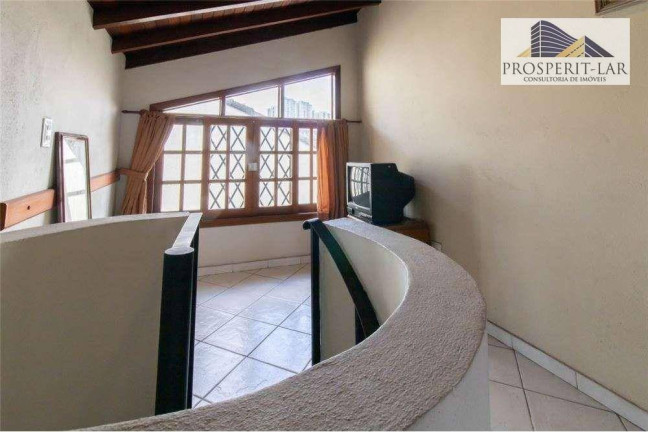Imagem Casa com 3 Quartos à Venda, 436 m² em Vila Rosália - Guarulhos Imagem Casa com 3 Quartos à Venda, 436 m² em Vila Rosália - Guarulhos