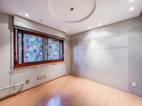 Imagem Apartamento com 3 Quartos à Venda, 182 m² em Moinhos De Vento - Porto Alegre Imagem Apartamento com 3 Quartos à Venda, 182 m² em Moinhos De Vento - Porto Alegre