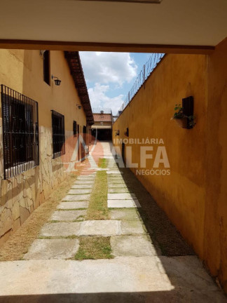 Imagem Casa com 5 Quartos à Venda, 425 m² em Outeiro De Passárgada - Cotia Imagem Casa com 5 Quartos à Venda, 425 m² em Outeiro De Passárgada - Cotia