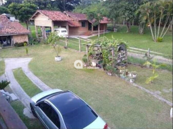 Imagem Imóvel com 3 Quartos à Venda, 1.200 m² Imagem Imóvel com 3 Quartos à Venda, 1.200 m²