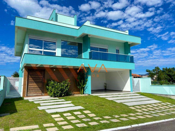 Imagem Casa com 4 Quartos à Venda, 300 m² em Rio Vermelho - Florianópolis Imagem Casa com 4 Quartos à Venda, 300 m² em Rio Vermelho - Florianópolis