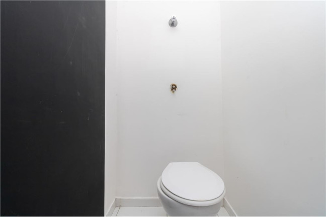 Sala Comercial à Venda, 105 m² em Jardim Paulistano - São Paulo