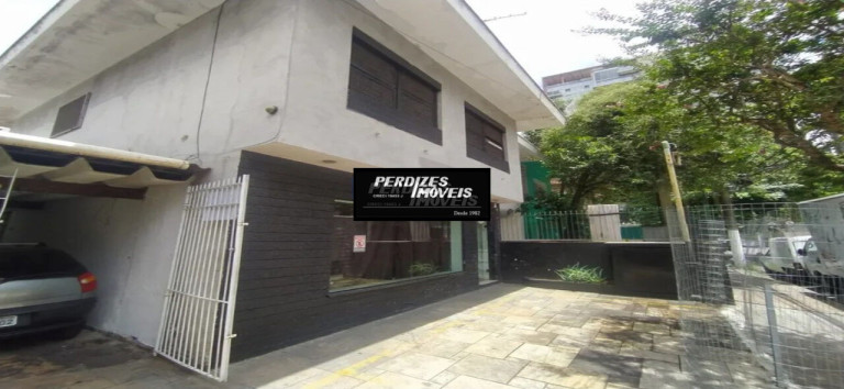 Casa com 3 Quartos à Venda, 250 m² em Itaim Bibi - São Paulo