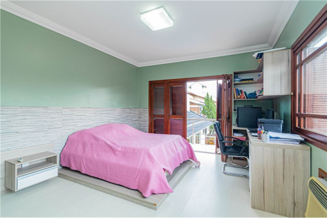 Imagem Casa com 3 Quartos à Venda, em Jardim Planalto - Porto Alegre Imagem Casa com 3 Quartos à Venda, em Jardim Planalto - Porto Alegre