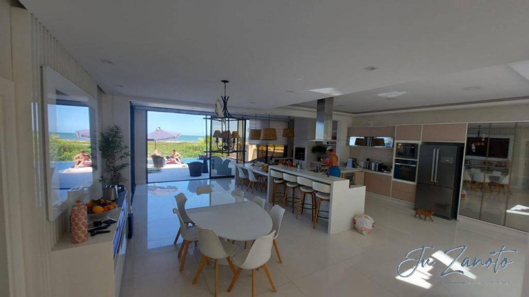 Imagem Casa com 7 Quartos à Venda, 500 m² em Brejatuba - Guaratuba Imagem Casa com 7 Quartos à Venda, 500 m² em Brejatuba - Guaratuba