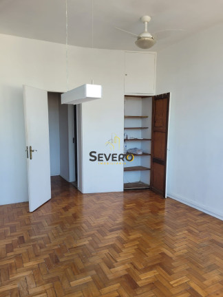 Sala Comercial à Venda, 30 m² em Centro - Niterói