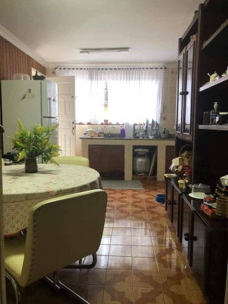 Imagem Casa com 6 Quartos à Venda, 1 m² em Vale Dos Pinheiros - Nova Friburgo Imagem Casa com 6 Quartos à Venda, 1 m² em Vale Dos Pinheiros - Nova Friburgo