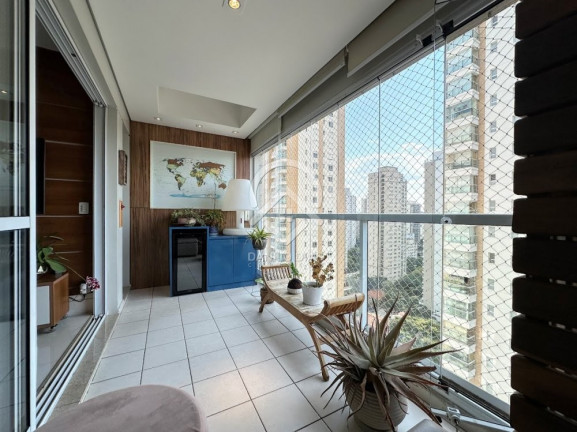 Imagem Apartamento com 2 Quartos à Venda, 74 m² em Campo Belo - São Paulo