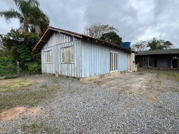 Imagem Casa com 5 Quartos à Venda, 150 m² em Salinas - Balneário Barra Do Sul Imagem Casa com 5 Quartos à Venda, 150 m² em Salinas - Balneário Barra Do Sul