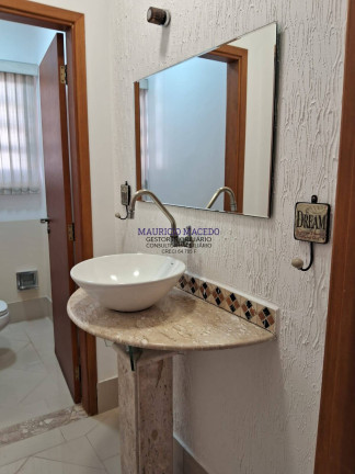 Imagem Casa com 3 Quartos para Alugar, 300 m² em Alphaville - Santana De Parnaíba Imagem Casa com 3 Quartos para Alugar, 300 m² em Alphaville - Santana De Parnaíba
