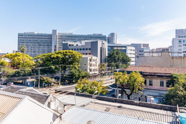 Imagem Imóvel com 2 Quartos à Venda, 69 m² em Rio Branco - Porto Alegre Imagem Imóvel com 2 Quartos à Venda, 69 m² em Rio Branco - Porto Alegre