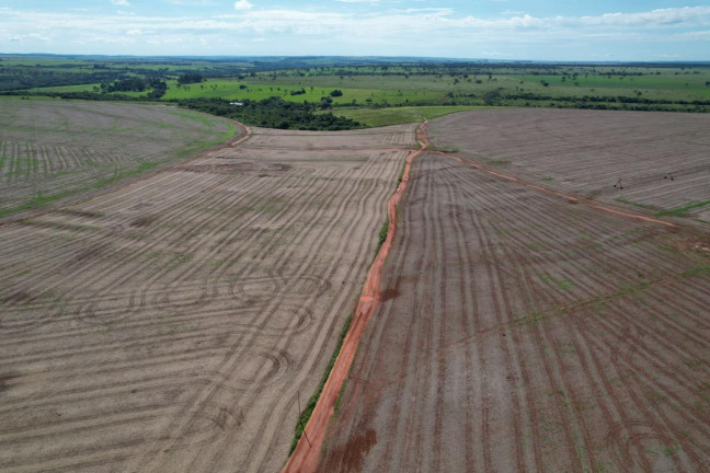 Imagem Fazenda à Venda, 74 m² em Zona Rural - Prata Imagem Fazenda à Venda, 74 m² em Zona Rural - Prata