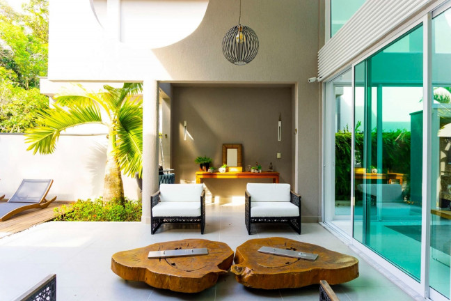 Imagem Casa com 6 Quartos à Venda, em Riviera - Bertioga Imagem Casa com 6 Quartos à Venda, em Riviera - Bertioga