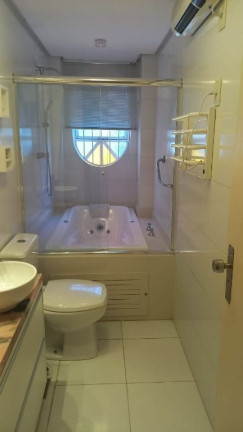 Imagem Apartamento com 3 Quartos à Venda, 94 m² em Petrópolis - Porto Alegre Imagem Apartamento com 3 Quartos à Venda, 94 m² em Petrópolis - Porto Alegre