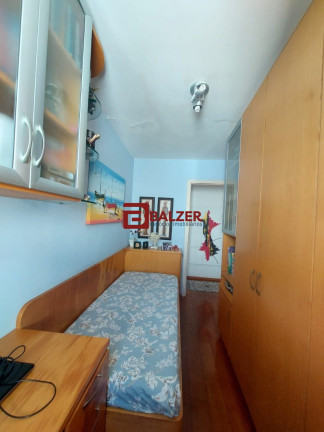 Imagem Apartamento com 3 Quartos à Venda, 135 m² em Centro - Florianópolis Imagem Apartamento com 3 Quartos à Venda, 135 m² em Centro - Florianópolis