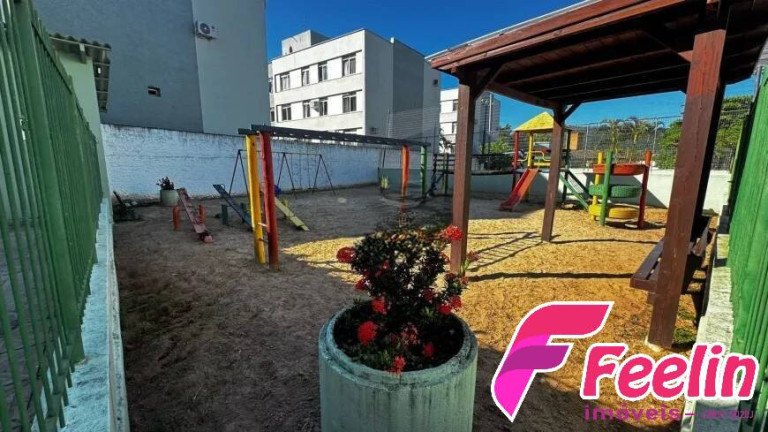 Imagem Apartamento com 2 Quartos à Venda, 56 m² em Trindade - Florianópolis