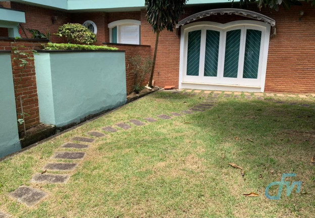 Imagem Casa com 3 Quartos à Venda, 620 m² em Centro - Mogi Das Cruzes Imagem Casa com 3 Quartos à Venda, 620 m² em Centro - Mogi Das Cruzes