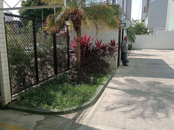 Foto do imóvel Apartamento com 4 Quartos à Venda, 107 m² em Tamarineira - Recife