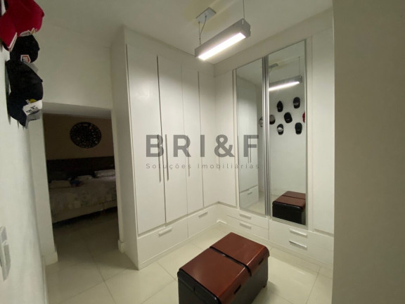 Imagem Casa com 3 Quartos à Venda, 330 m² em Santo Amaro - São Paulo Imagem Casa com 3 Quartos à Venda, 330 m² em Santo Amaro - São Paulo