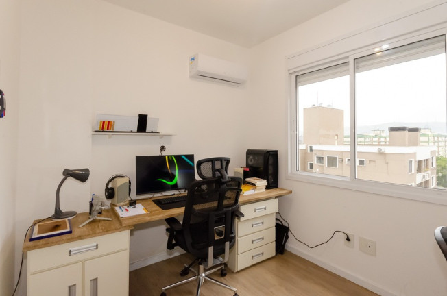 Imagem Apartamento com 3 Quartos à Venda, 65 m² em Petrópolis - Porto Alegre Imagem Apartamento com 3 Quartos à Venda, 65 m² em Petrópolis - Porto Alegre