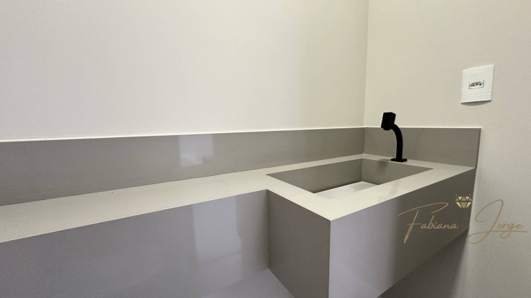 Imagem Casa com 3 Quartos à Venda, 347 m² em Roncáglia - Valinhos
