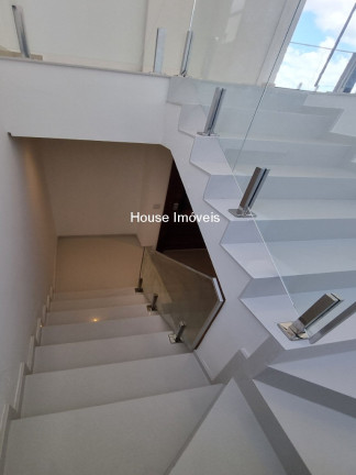 Imagem Casa com 3 Quartos à Venda, 360 m² em Jardim Novo Mundo - Jundiaí Imagem Casa com 3 Quartos à Venda, 360 m² em Jardim Novo Mundo - Jundiaí