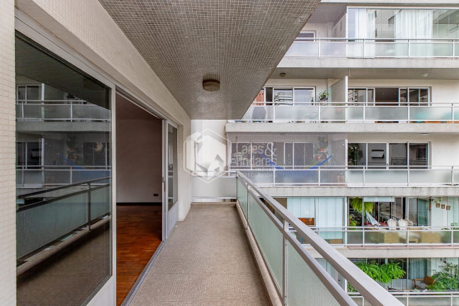 Imagem Apartamento com 3 Quartos à Venda, 128 m² em Moema - São Paulo Imagem Apartamento com 3 Quartos à Venda, 128 m² em Moema - São Paulo