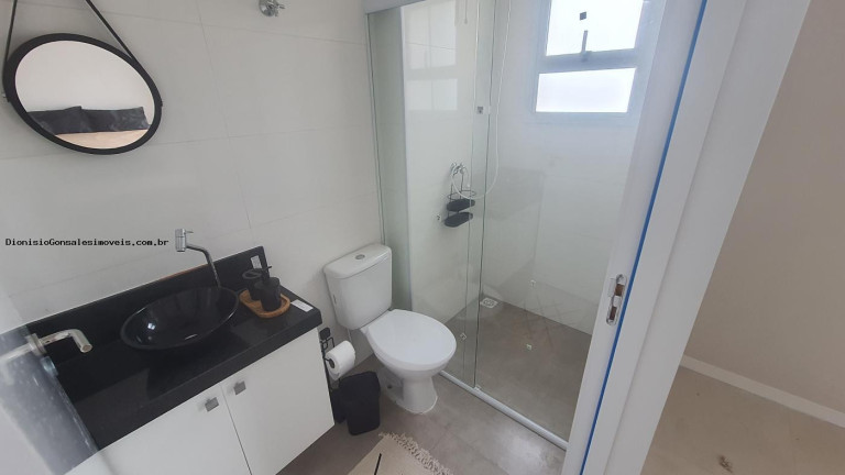 Imagem Apartamento com 2 Quartos à Venda, 64 m² em Centro - Peruíbe