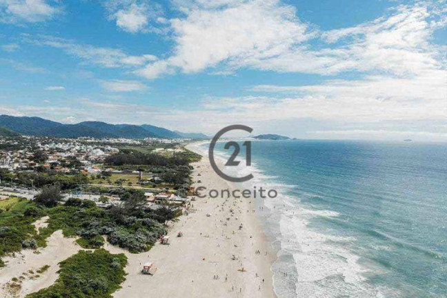 Imagem Casa com 2 Quartos à Venda, 90 m² em Campeche - Florianópolis Imagem Casa com 2 Quartos à Venda, 90 m² em Campeche - Florianópolis