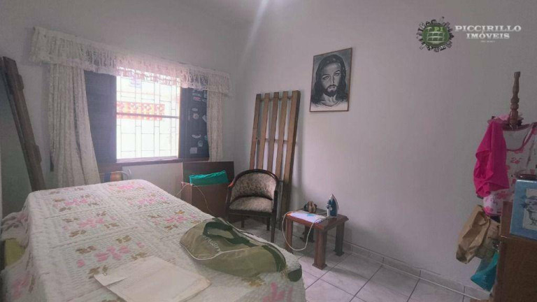 Imagem Casa com 3 Quartos à Venda, 240 m² em Caiçara - Praia Grande Imagem Casa com 3 Quartos à Venda, 240 m² em Caiçara - Praia Grande