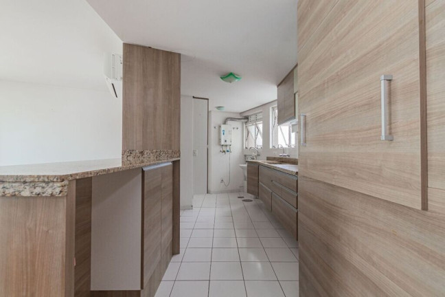 Imagem Apartamento com 3 Quartos à Venda, 90 m² em Azenha - Porto Alegre Imagem Apartamento com 3 Quartos à Venda, 90 m² em Azenha - Porto Alegre