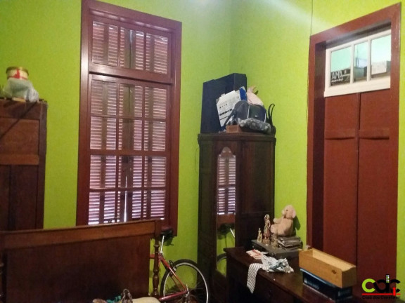 Imagem Casa com 4 Quartos à Venda, 300 m² em Centro - Poços De Caldas
