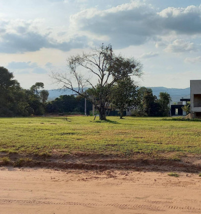 Imagem Terreno à Venda, 900 m² em Ninho Verde Ii - Pardinho Imagem Terreno à Venda, 900 m² em Ninho Verde Ii - Pardinho