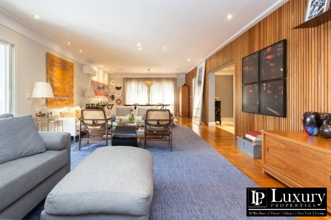 Imagem Apartamento com 3 Quartos à Venda, 274 m² em Itaim Bibi - São Paulo
