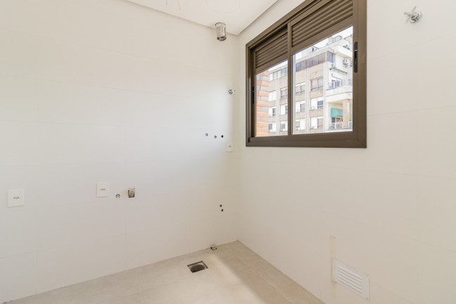 Imagem Apartamento com 3 Quartos à Venda, 323 m² em Rio Branco - Porto Alegre Imagem Apartamento com 3 Quartos à Venda, 323 m² em Rio Branco - Porto Alegre