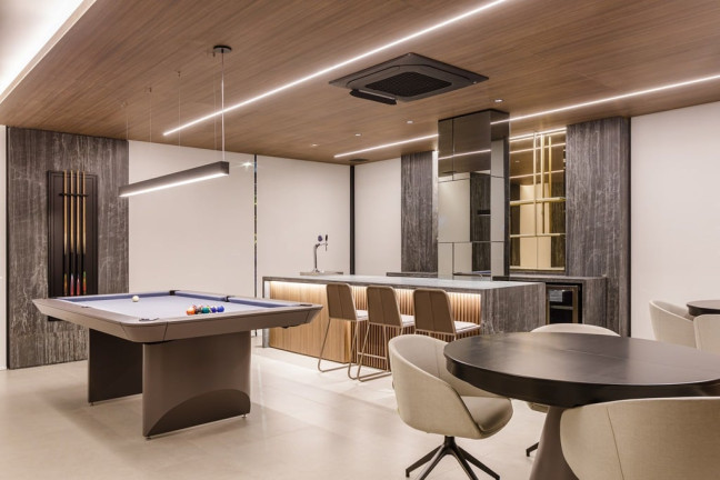 Imagem Apartamento com 3 Quartos à Venda, 168 m² em Centro - Curitiba