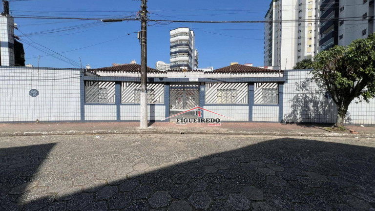 Imagem Kitnet com 1 Quarto à Venda, 34 m² em Vila Guilhermina - Praia Grande Imagem Kitnet com 1 Quarto à Venda, 34 m² em Vila Guilhermina - Praia Grande
