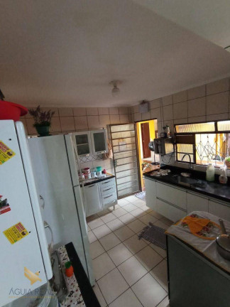 Imagem Casa com 3 Quartos para Alugar, 120 m² em Tiradentes - Campo Grande Imagem Casa com 3 Quartos para Alugar, 120 m² em Tiradentes - Campo Grande