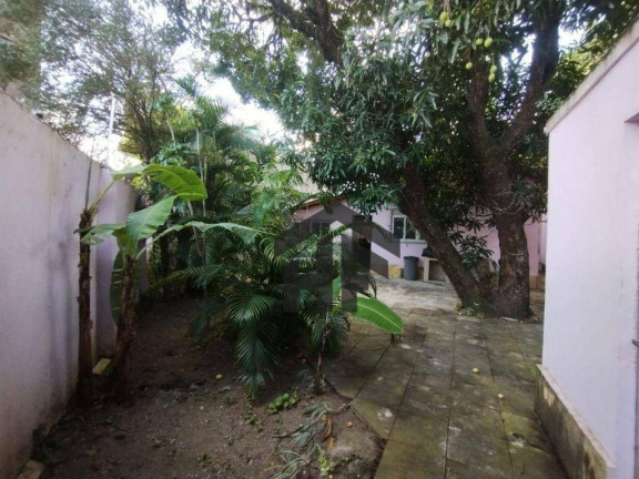 Imagem Casa com 4 Quartos para Alugar, 160 m² em Casa Forte - Recife Imagem Casa com 4 Quartos para Alugar, 160 m² em Casa Forte - Recife