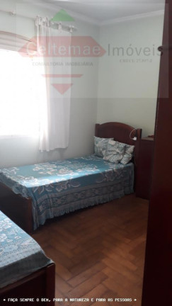 Imagem Casa com 2 Quartos à Venda, 199 m² em Centro - Taubaté Imagem Casa com 2 Quartos à Venda, 199 m² em Centro - Taubaté